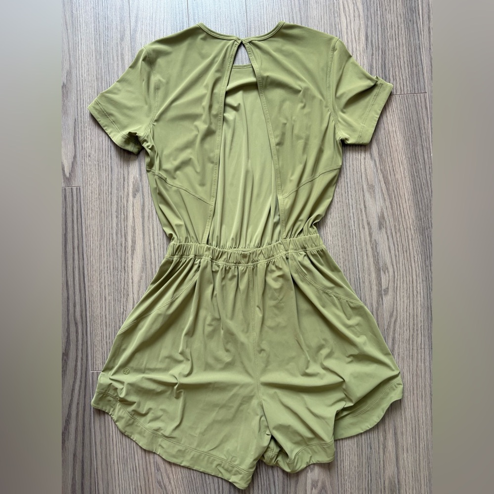 lululemon Lightweight High-Neck Romper - Picture 5 of 6